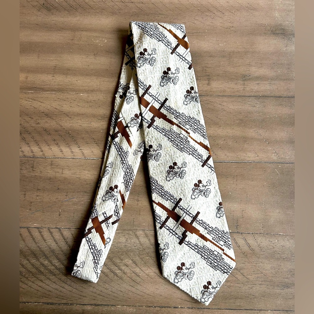VTG DISNEY 1970’s Mickey Mouse Cervantes necktie